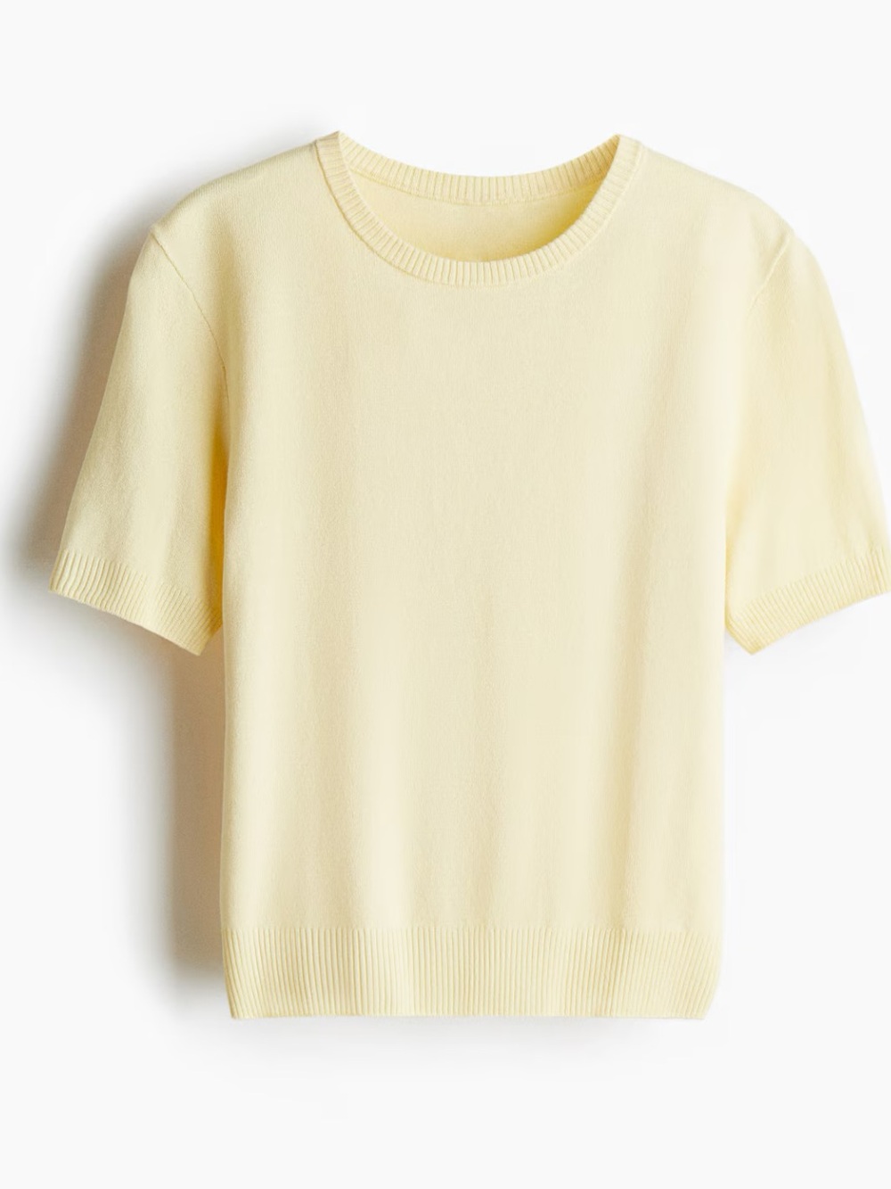 NWT  H&M Light Yellow Short Sleeve Knit Top